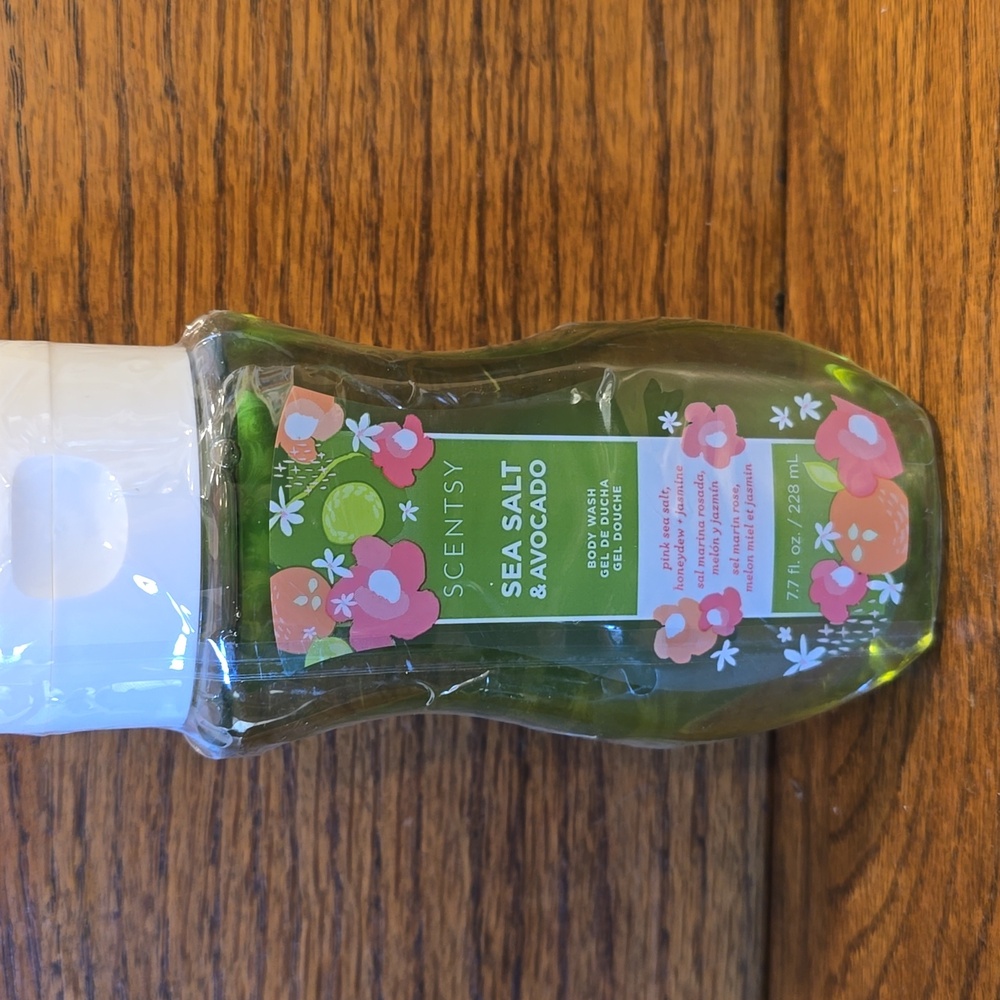 Scentsy Sea Salt & Avocado Body Wash